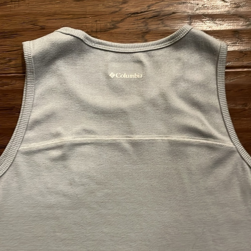 Columbia Women’s Ribbed Tank Top - Picture 5 of 5